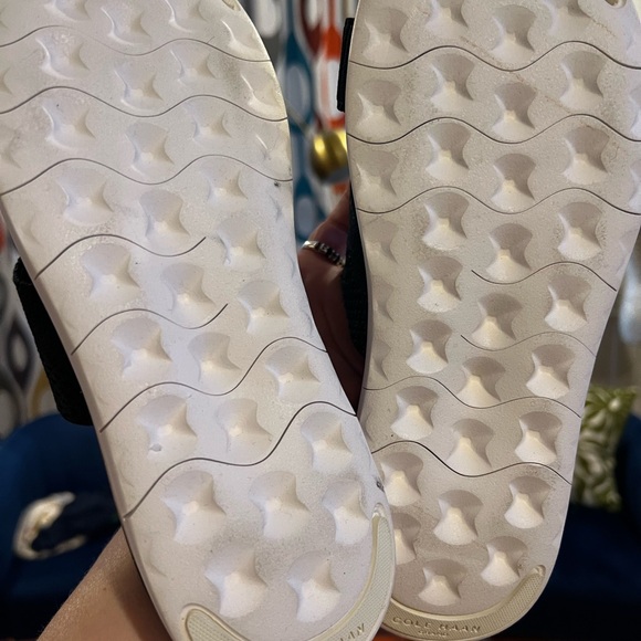 Cole Hahn Sandals - Picture 2 of 7